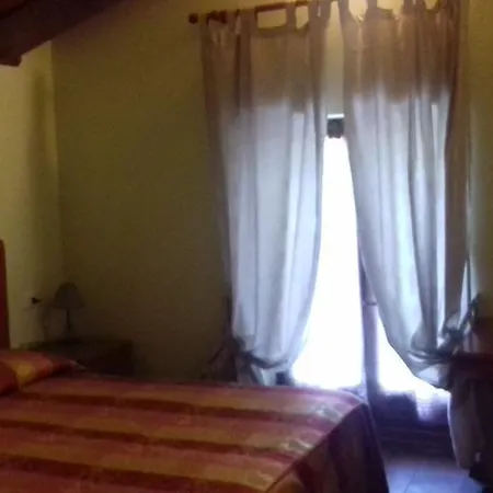 Stella Del Po Agroturismo *